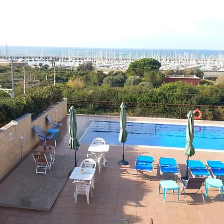 Tuscia Relax Mare * Civitavecchia